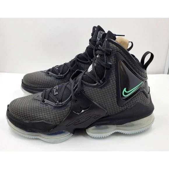 Nike LEBRON 19 Men's Basketball Shoes Black/Green Glow CZ0203-003 Size 9